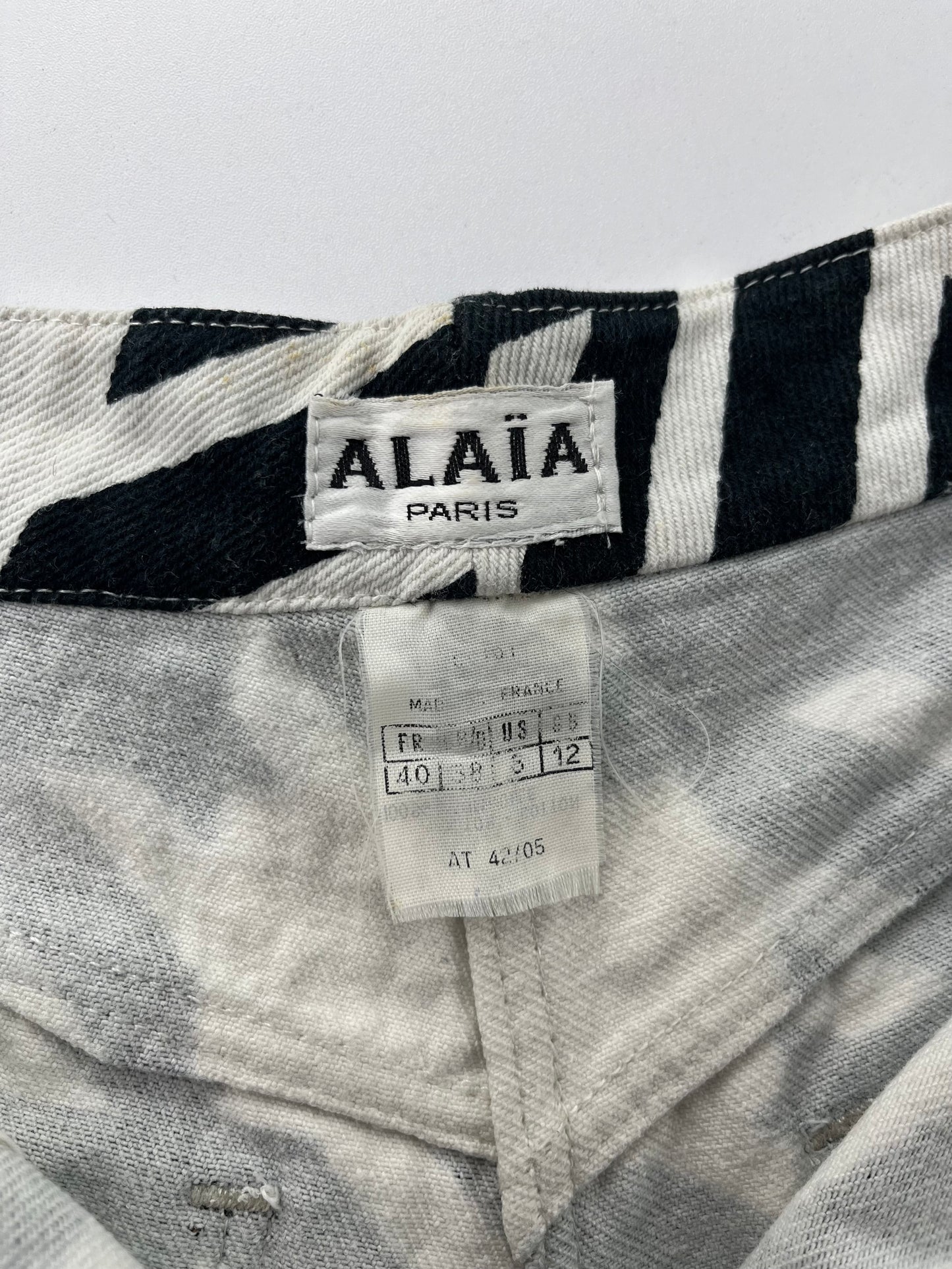 Rare Azzedine Alaïa Spring / Summer 1991 “Tati” Shorts