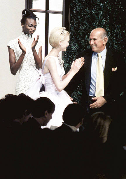 Pierre Balmain Haute Couture Spring / Summer 1998 Lace Gown